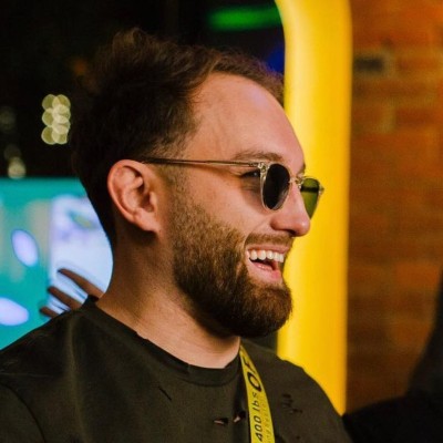 Alex Simonov - Affiliate Manager