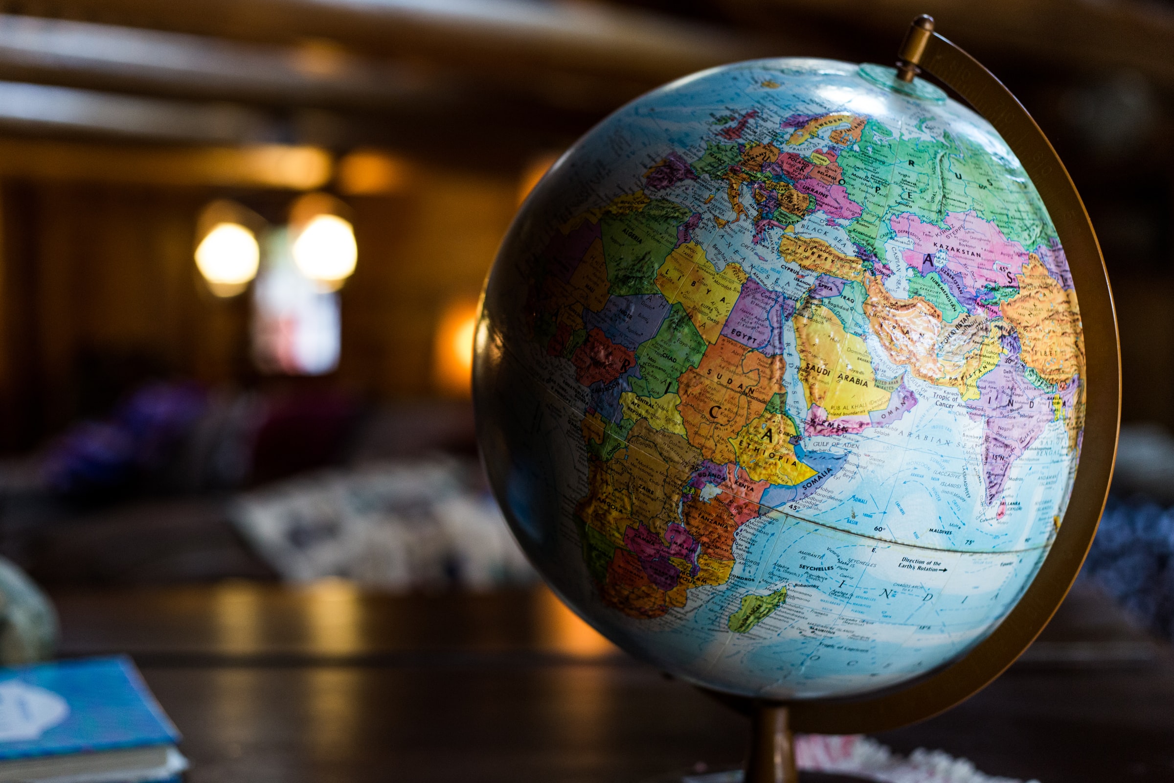 Geofencing vs. geotargeting en el marketing de afiliados